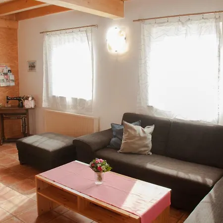 Tatil Evi Hagwaldhof Niederhofen (Heilbronn)